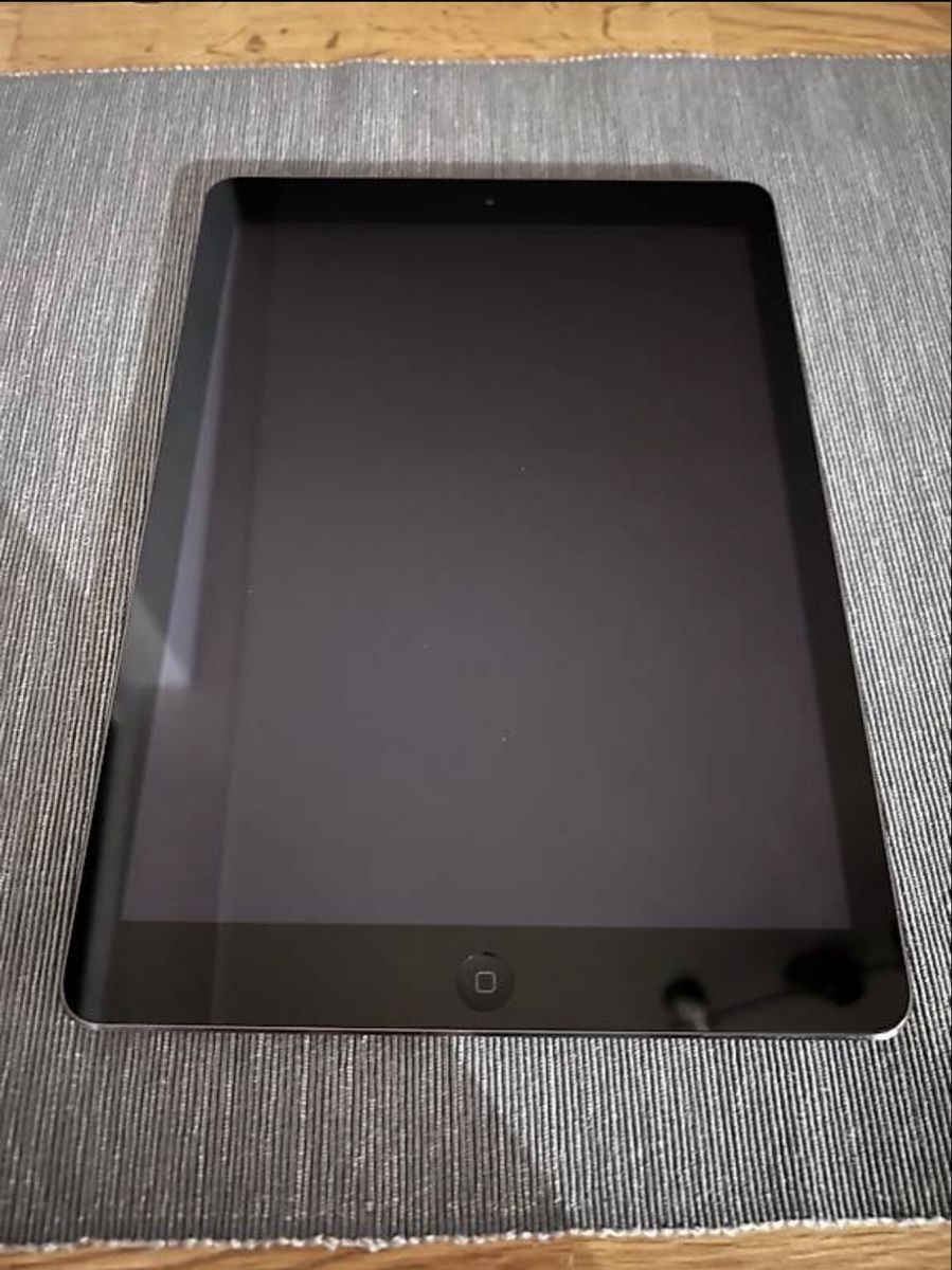 Apple Tablettes PC: Apple iPad3 – D'occasion à Tumegl/Tomils par tbottoni