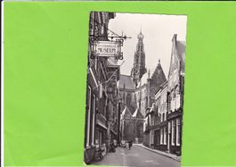 Haarlem, Jansstraat met Grote Kerk