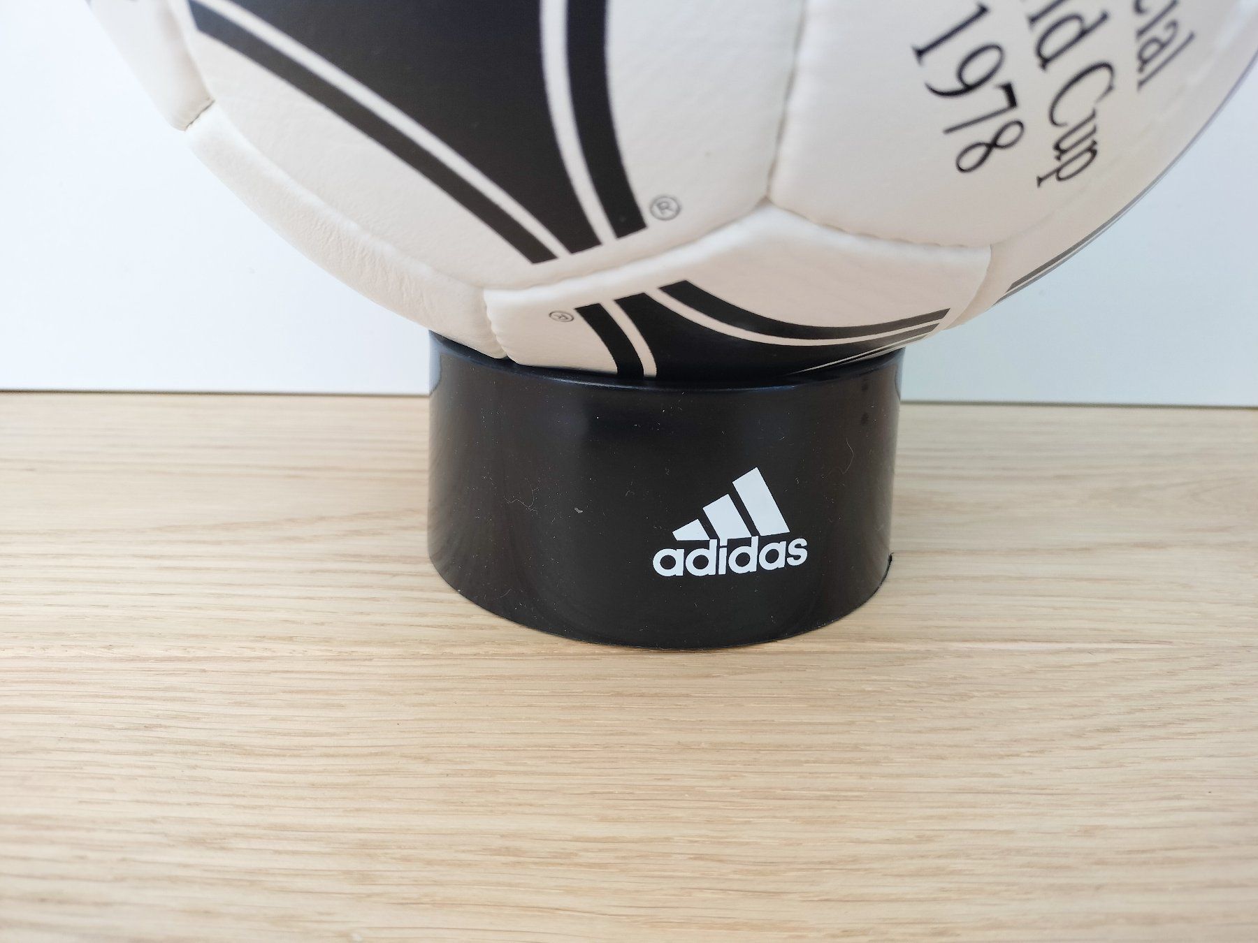 Adidas Palloni: Original Adidas Matchball WM 1978 – Usato da Wil SG venduto da kaizzen 5