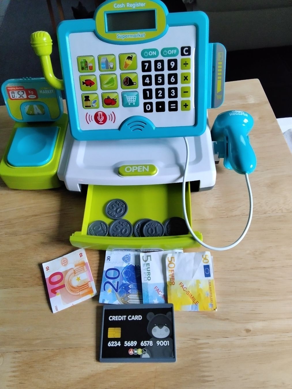 Spielzeuge: Spielkasse mit Scanner – Gebraucht aus Derendingen von niesenspitz01