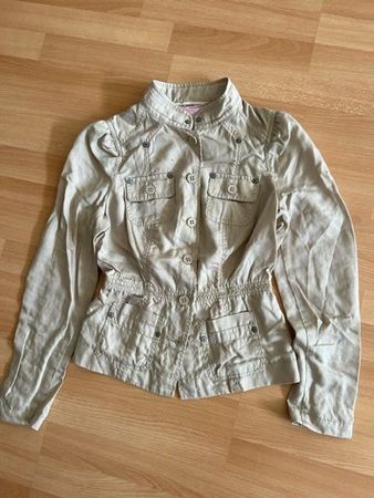 Jacke Gr. 36 wie neu