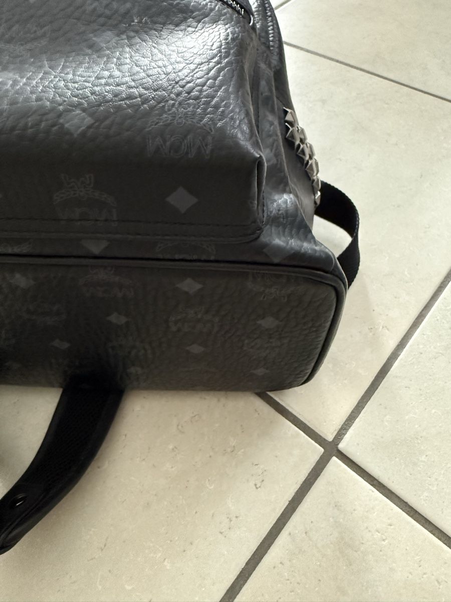 Mcm Zaini: MCM Rucksack schwarz Gr. M 100% original – Nuovo (secondo la descrizione) da Greifensee venduto da Tschappala 3