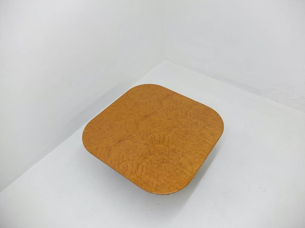 Tische: Table basse postemoderne de Giovanni Offredi pour Saporiti – Gebraucht aus Lausanne von tropdetout
