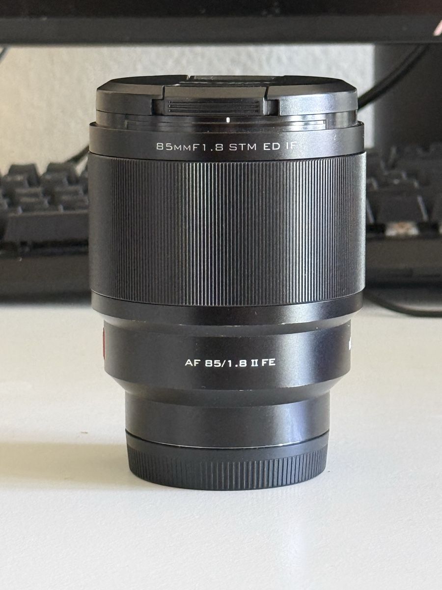 Viltrox Obiettivi: Viltrox AF 85mm F1.8 STM ED IF II E-mount – Usato da Zürich venduto da zin_ty2n