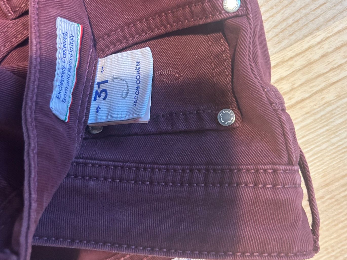Jacob Cohën Pantaloni: Jacob Cohën Hose - Gr. 31 – Nuovo (secondo la descrizione) da Brüttisellen venduto da ThommyK 2