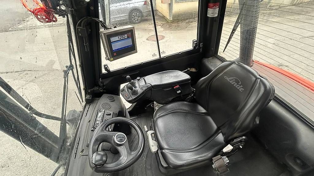 Linde Carrelli elevatori e a forche: Dieselstapler Linde mit Waage – Usato da Menziken venduto da Tairi10 4