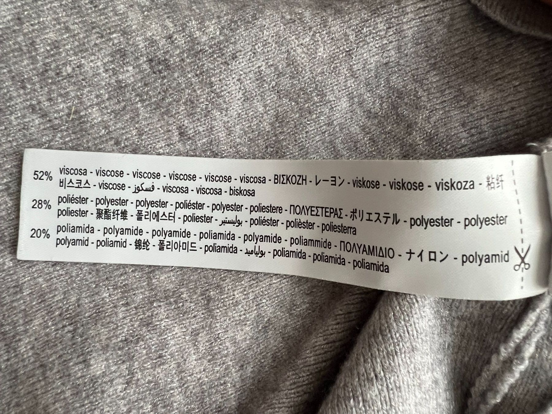 Bershka Maglioni & Felpe: Bershka Strickpullover, Gr. S, Grau - Top Zustand! – Usato da Grenchen venduto da Owleen_GmbH 2