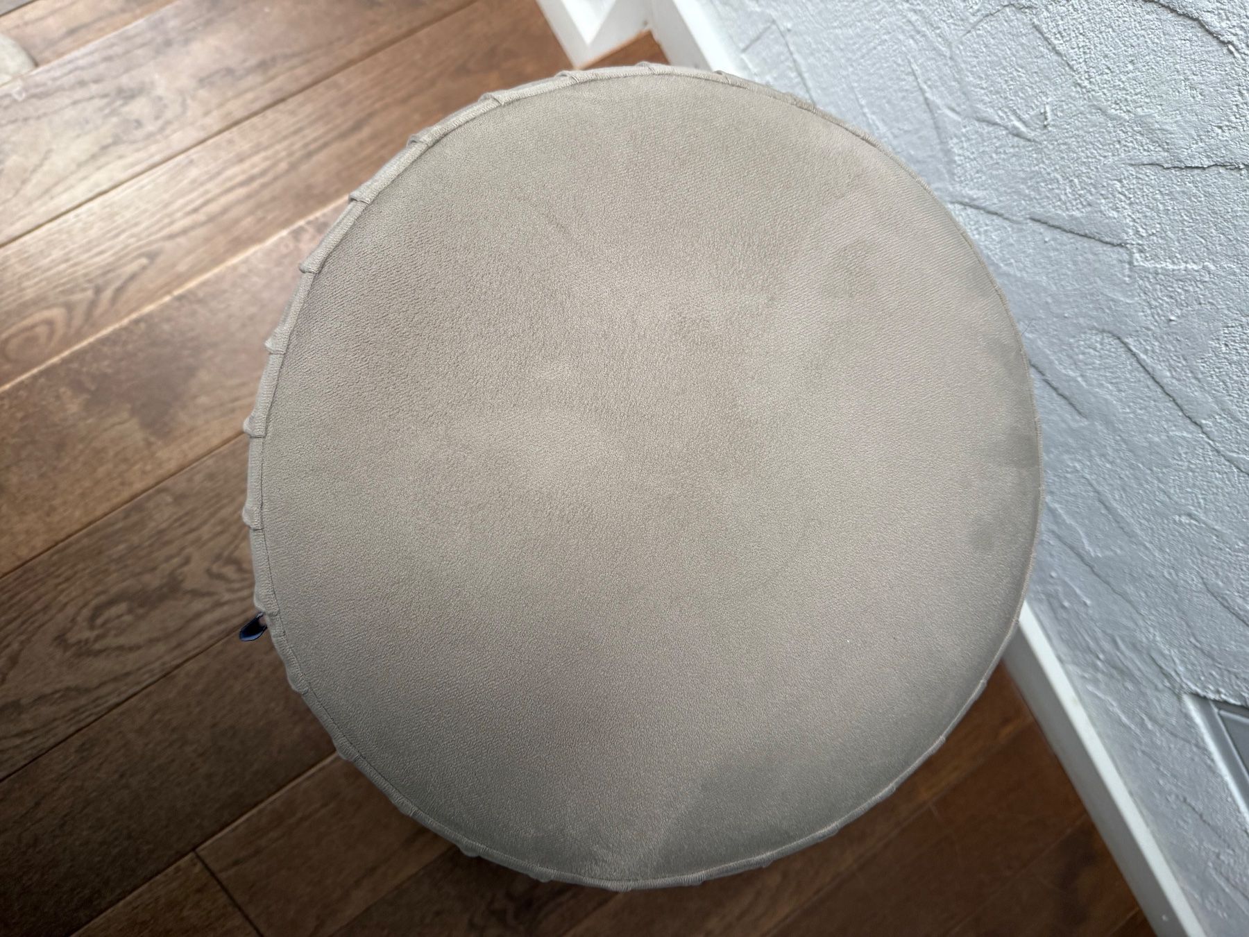 Sgabelli: Hocker / Sitzpouf – Usato da Ebikon venduto da Mirakel3 4