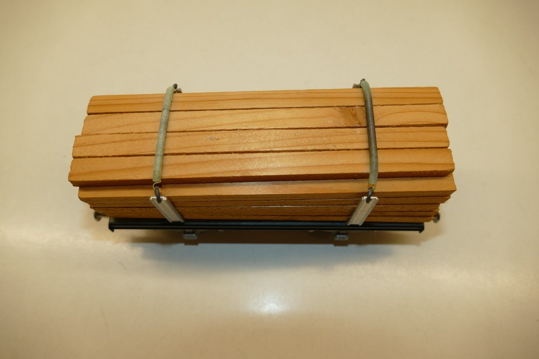 Buco Modellini di ferrovie: Buco 0: SBB Flachwagen mit Holz beladen – Usato da Niederhasli venduto da rail-duerst 4