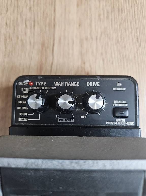 Musikinstrumente: BOSS PW-10 V-Wah – Gebraucht aus Büren an der Aare von Giancarlo 1