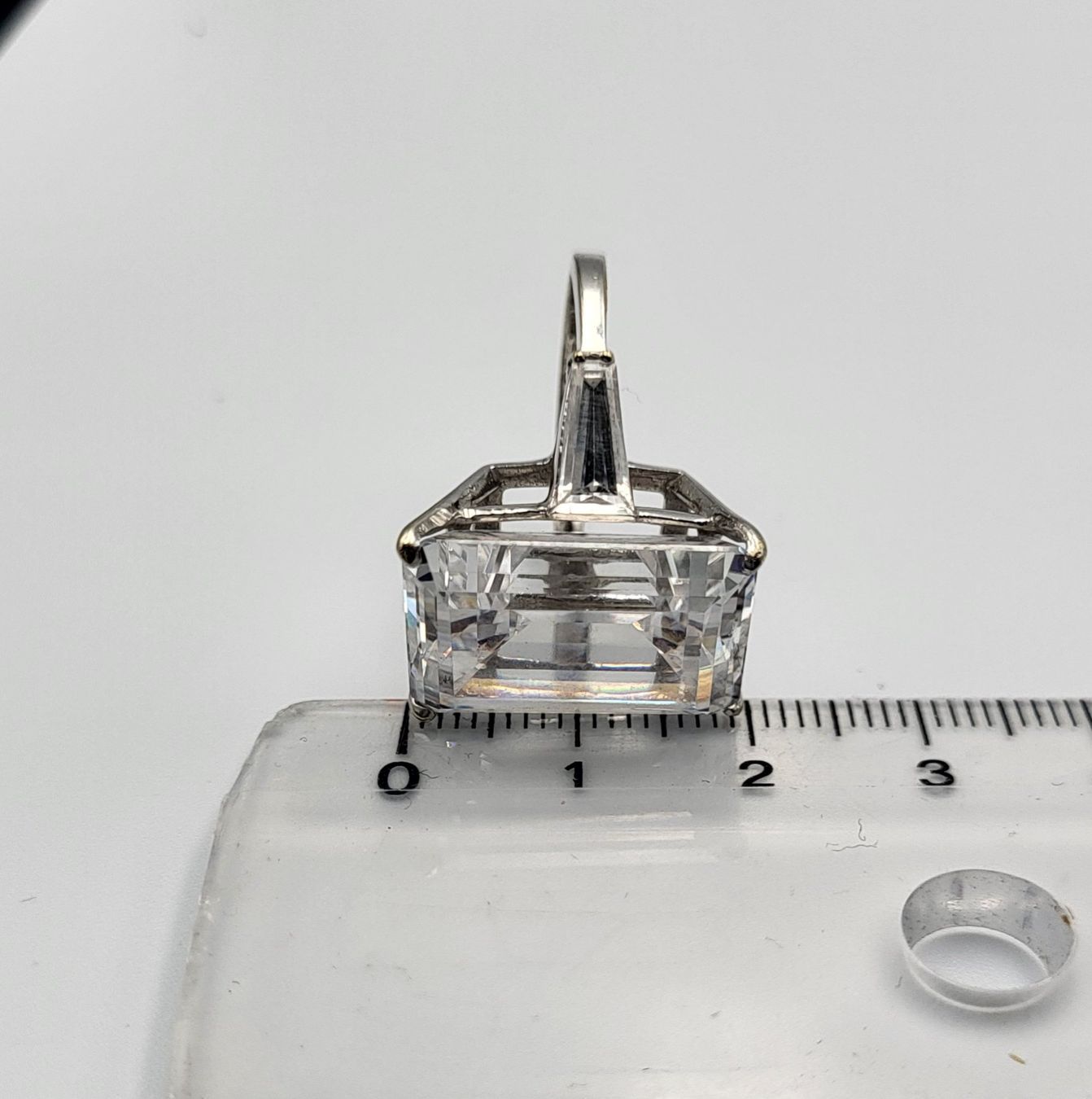 Ringe: Gold 585 Massiv Weiss Ring Mit Steine – Gebraucht aus Wald ZH von Aniade 3