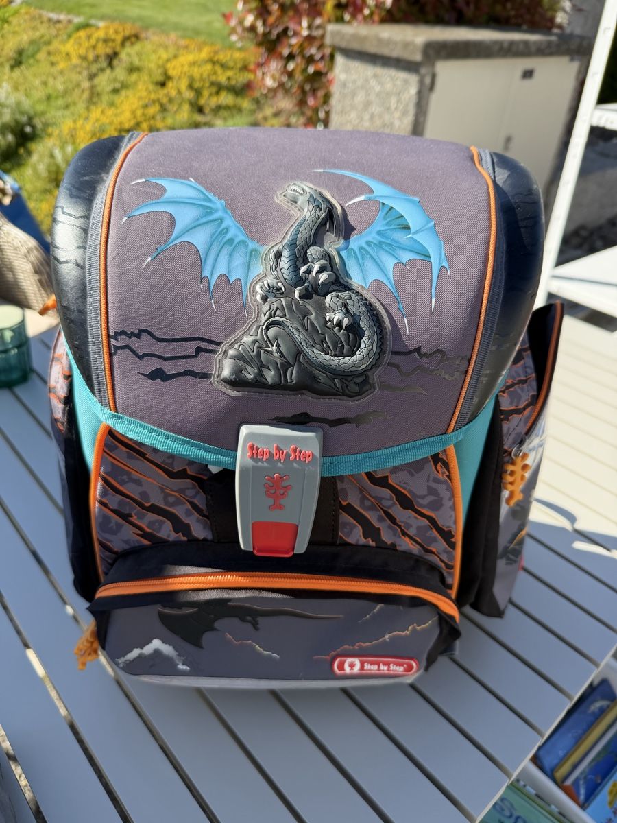 Step by Step Zaini: Schulrucksack Step by Step Drache – Usato da Obergerlafingen venduto da Adrijana77