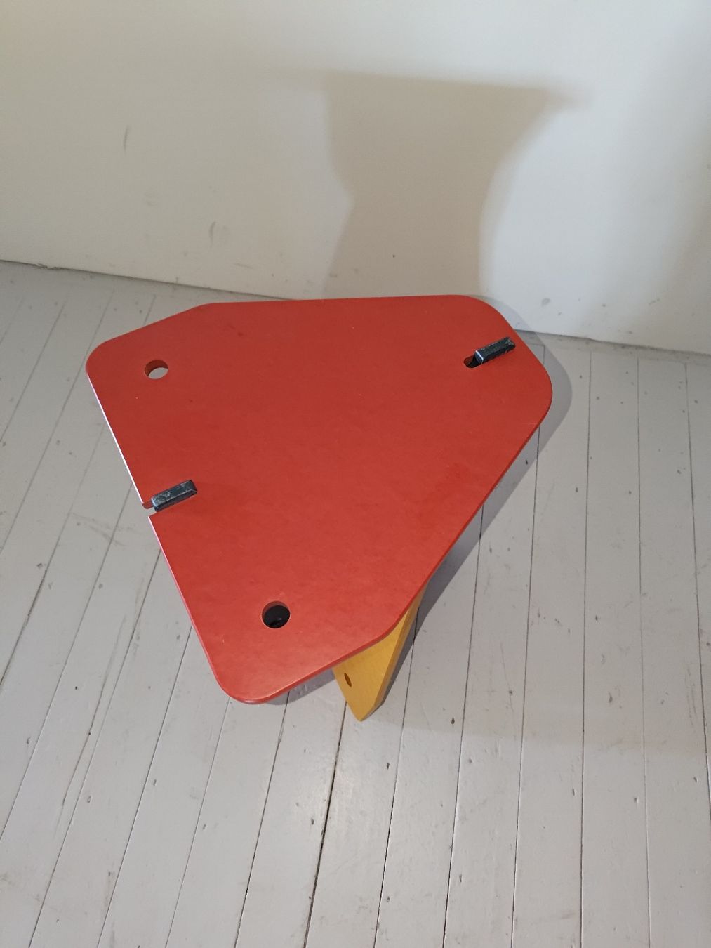 Hocker: Designer Hocker postmodern in MDF  – Gebraucht aus Untersiggenthal von babette0815 1