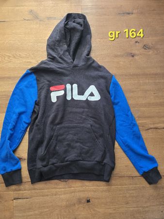 Fila Pullover mit Kapuze Grösse 164 guter Zustand