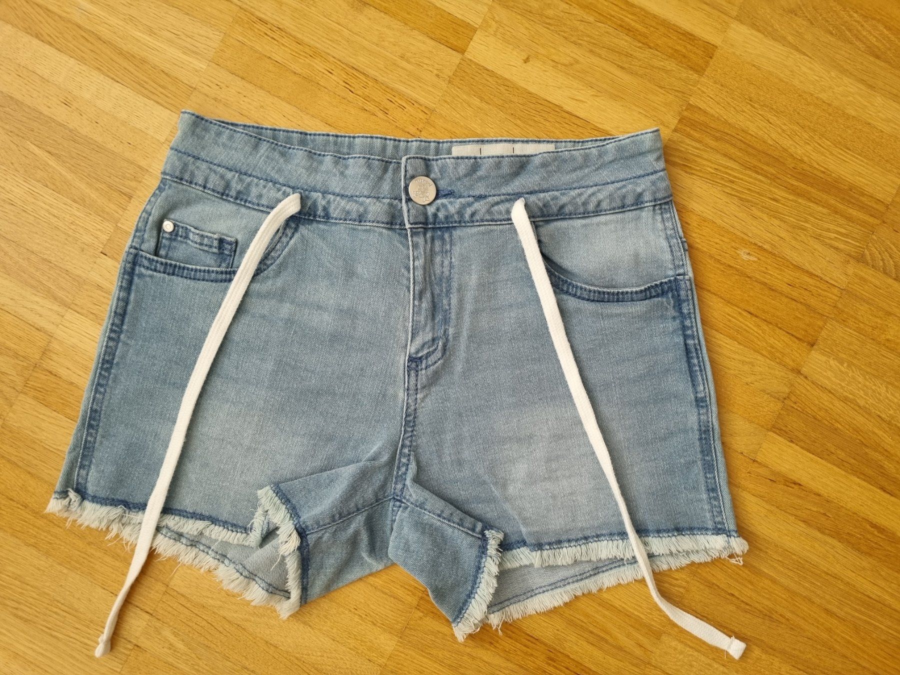 Jeans: Jeans Shorts Gr. S/36 neu – Neu (gemäss Beschreibung) aus Zofingen von Felpa