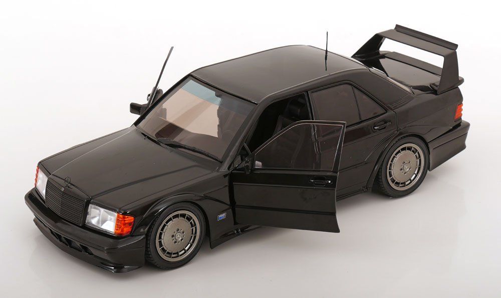 Mercedes-Benz Modellautos: Mercedes-Benz 190 E 2.5-16 Evolution II 1990 schwarz    1:18 – Neu und originalverpackt aus Gerlafingen von espero88 2