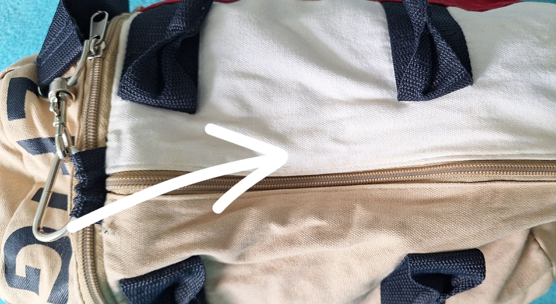 Tommy Hilfiger Taschen: Tommy Hilfiger Tasche - Duffle Bag – Gebraucht aus Wädenswil von SWISSWW 5