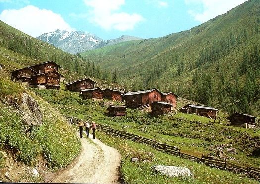Cartoline postali: DAVOS MONSTEIN Oberalp – Usato da Jona venduto da philajona