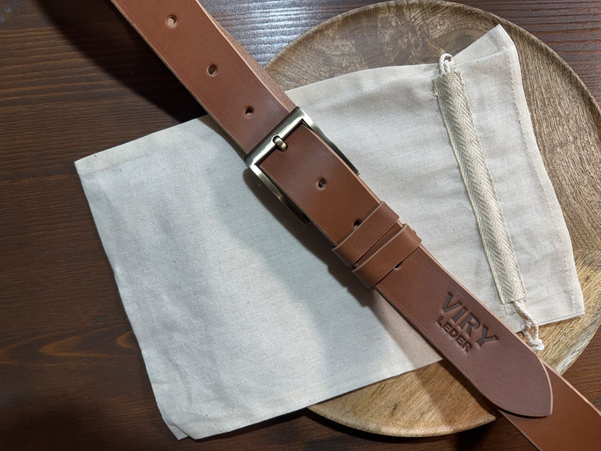 Cinture: Handgefertigter Gürtel aus Premium-Leder – Nuovo e nell'imballaggio originale da Mettmenstetten venduto da vad_57p2 1
