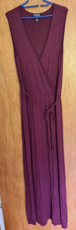Wunderschönes ärmelloses Kleid von Long Tall Sally,Grösse 44