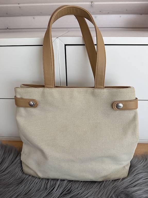 Benetton Borse da donna: Sac à main BENETTON en tissu – Usato da Goumoens-la-Ville venduto da SandieF