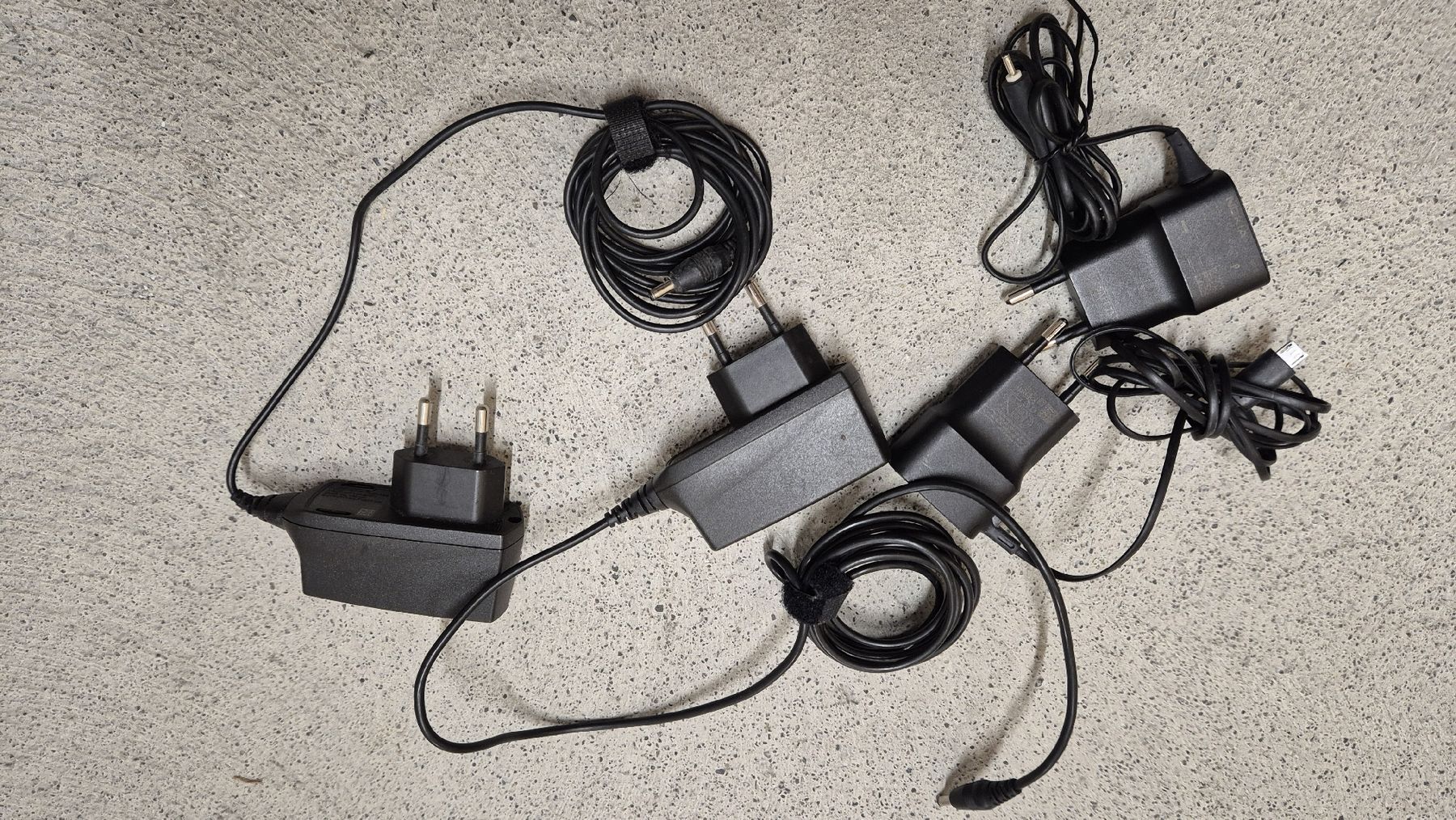 Chargements: original Nokia power supplies power bricks adapters – Défectueux à Fahrweid par 0739