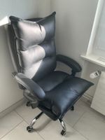 Vinsetto Office Chair (Adjustable height with leg rest)