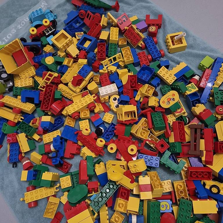 Lego Giocattoli: Duplos, Duplos, Duplos – Usato da Unterlunkhofen venduto da Fcbasel92 1
