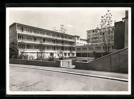 Zürich, Schweiz. Pflegerinnenschule mit