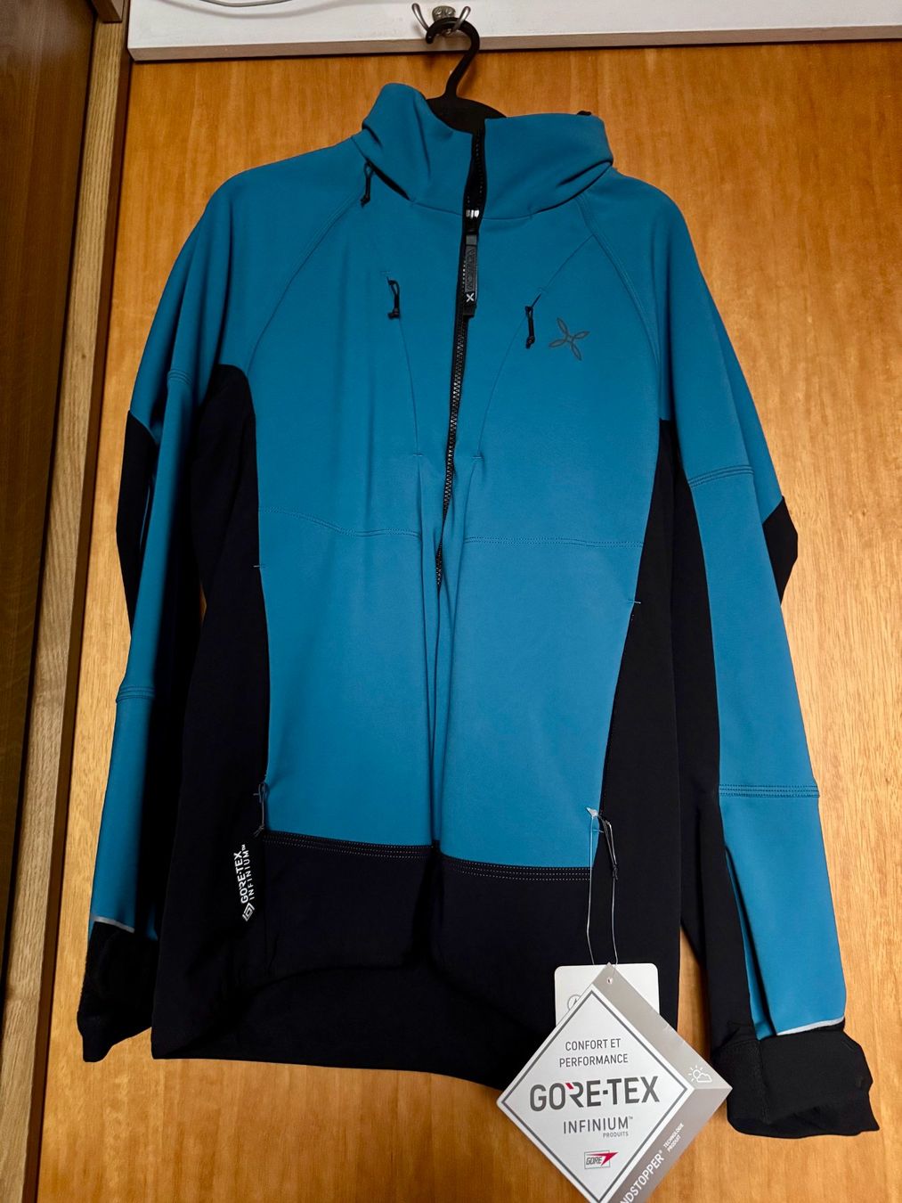 Giacche: Montura Fleece Jacke – Nuovo e nell'imballaggio originale da Cham venduto da KevinLiang