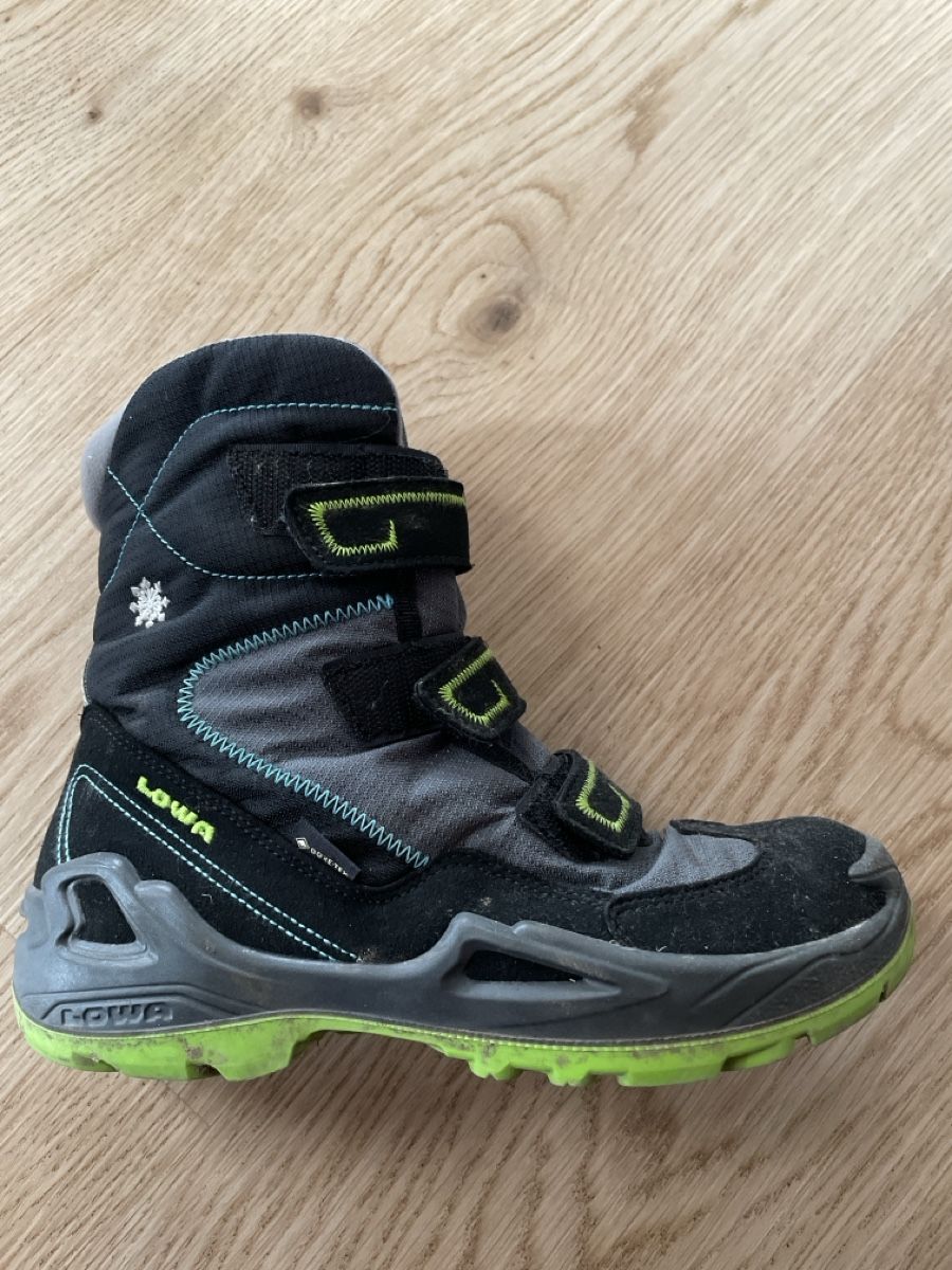 Lowa Scarpe per ragazzi: Lowa Winterschuhe 37 – Usato da Nänikon venduto da broug 2