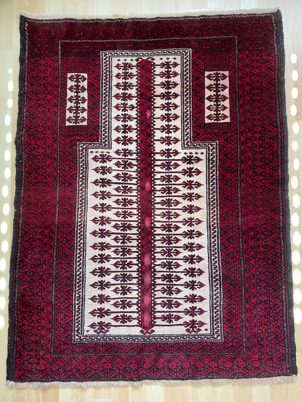 Tappeti: Orientteppich Handgeknüpft 140x104.cm – Usato da Büron venduto da Filadefia-888
