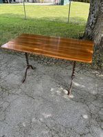 Table ancienne en bois massif avec pieds en fonte