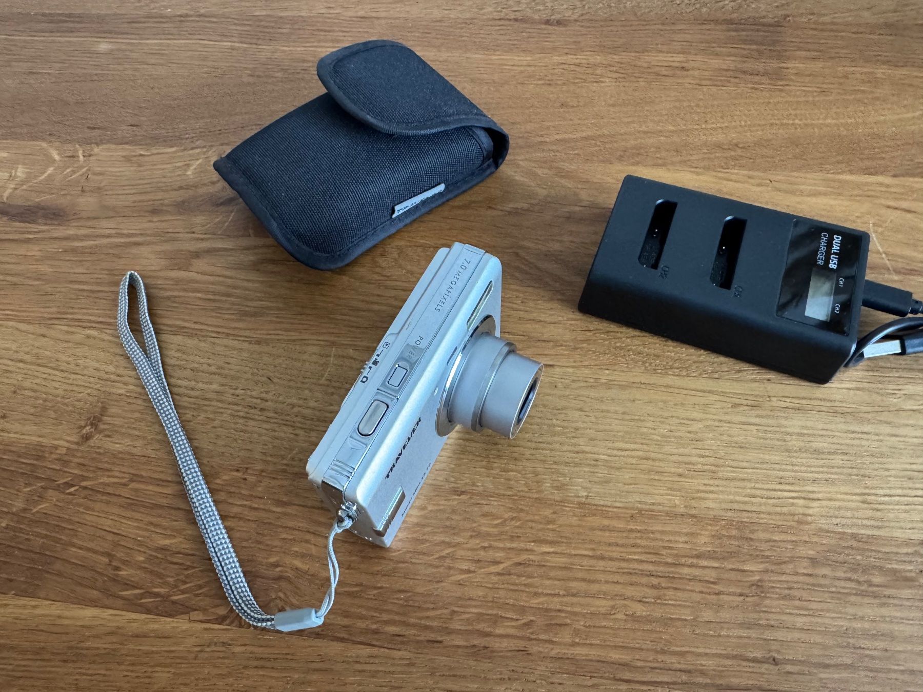 Fotocamera: TRAVELER Super Slim XS 70 – Usato da Frauenfeld venduto da mani.s 2