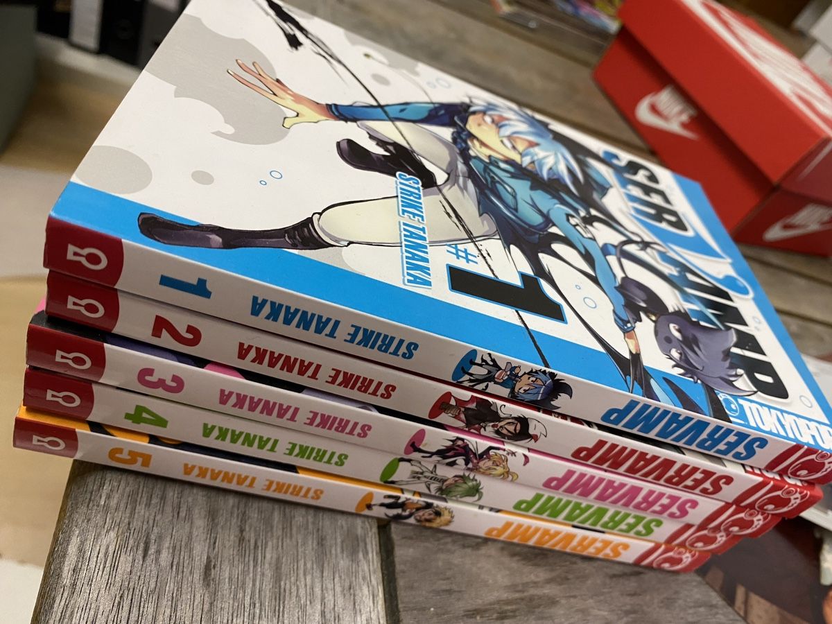 Fumetti: Servamp Manga 1-5 – Usato da Schleinikon venduto da kar_8ww7 2