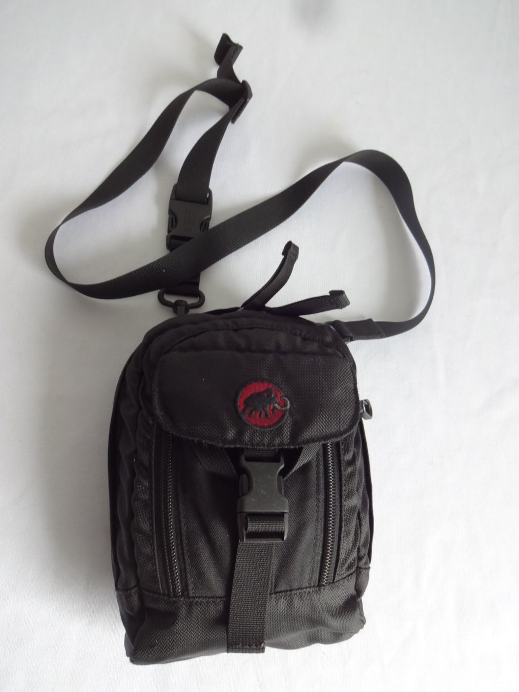 Mammut Taschen: " MAMMUT " Umhängetasche / Gürtel Tasche – Gebraucht aus Frauenfeld von rey06 1