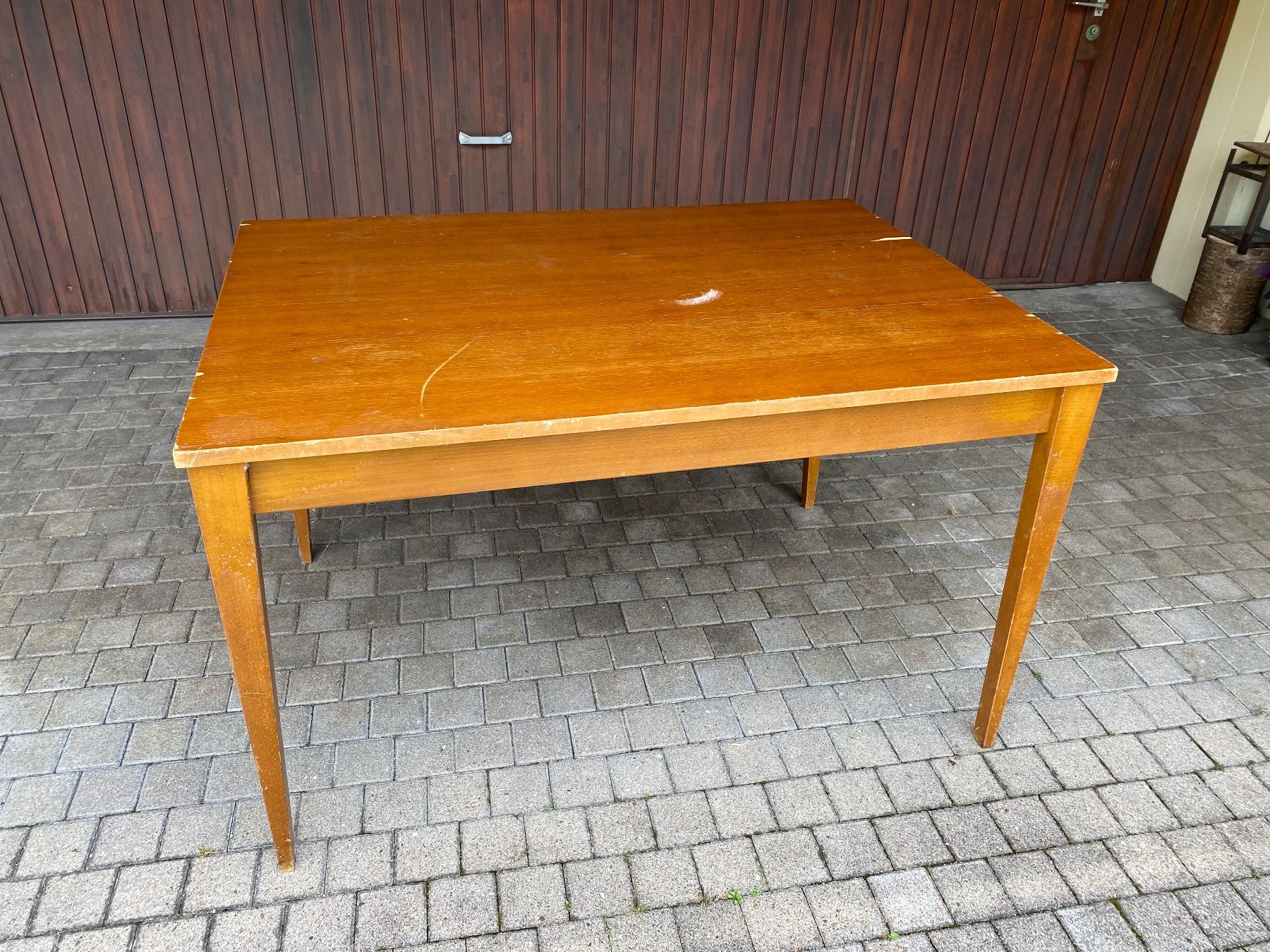 Tische: Holztisch – Gebraucht aus Küssnacht am Rigi von oile01