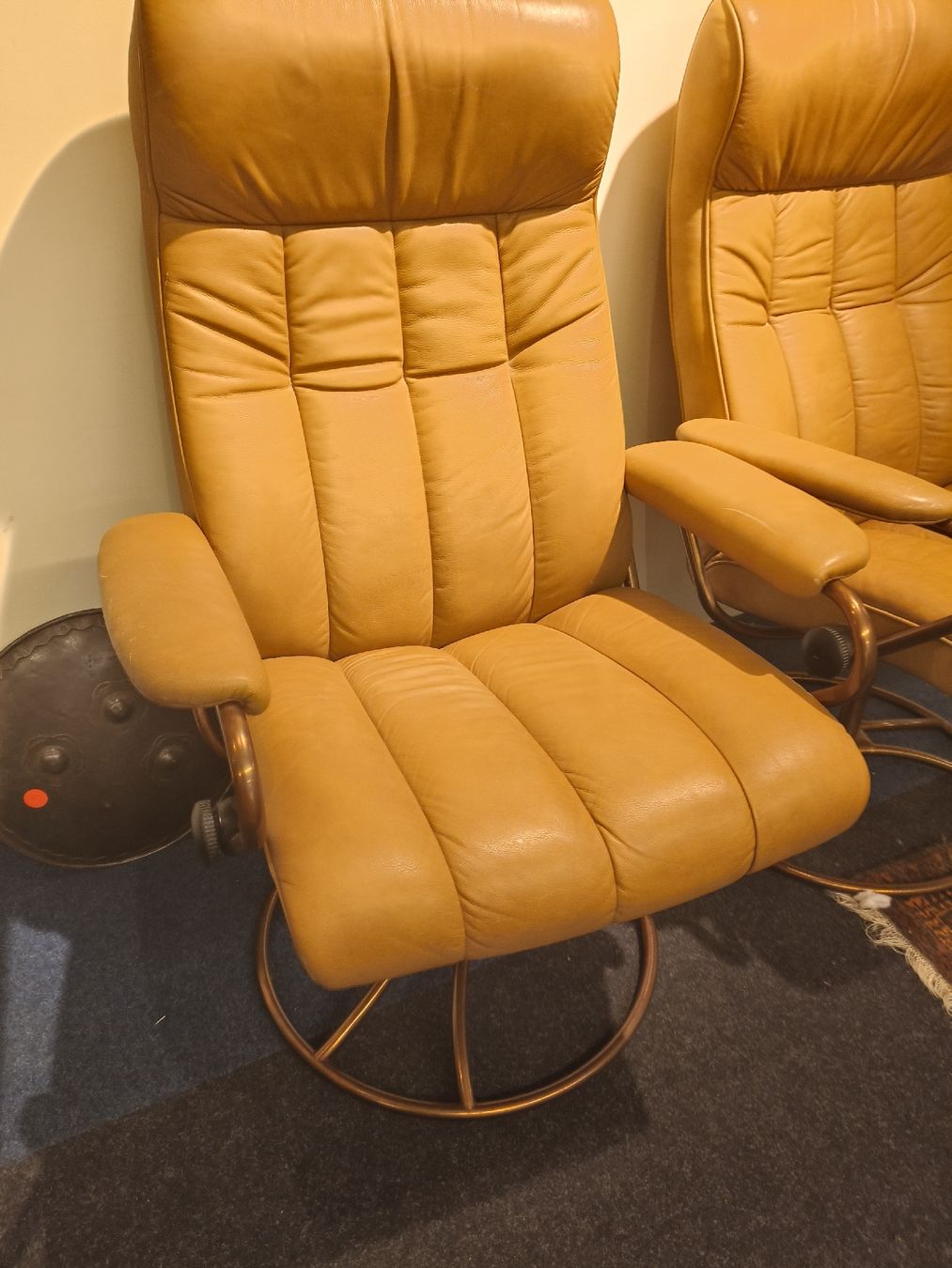 Stressless Poltrone: Vintage Ekornes Stressless – Usato da Zwingen venduto da inf_2blh 4