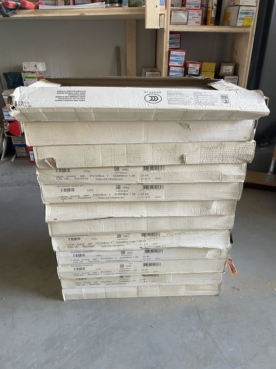 Bodenbeläge: Carrelage ardoise beige 30x60cm – Neu und originalverpackt aus Verbier von els_p2qw 1