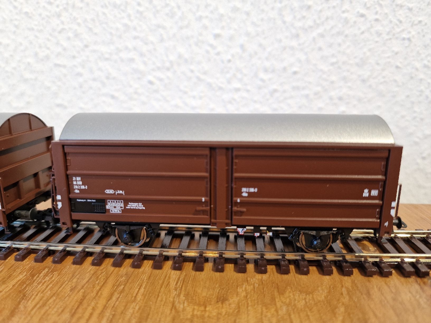 Roco Trains électriques: DSB Güterwagen H0 – Neuf avec emballage d'origine à Matten b. Interlaken par lor_hr9w 1