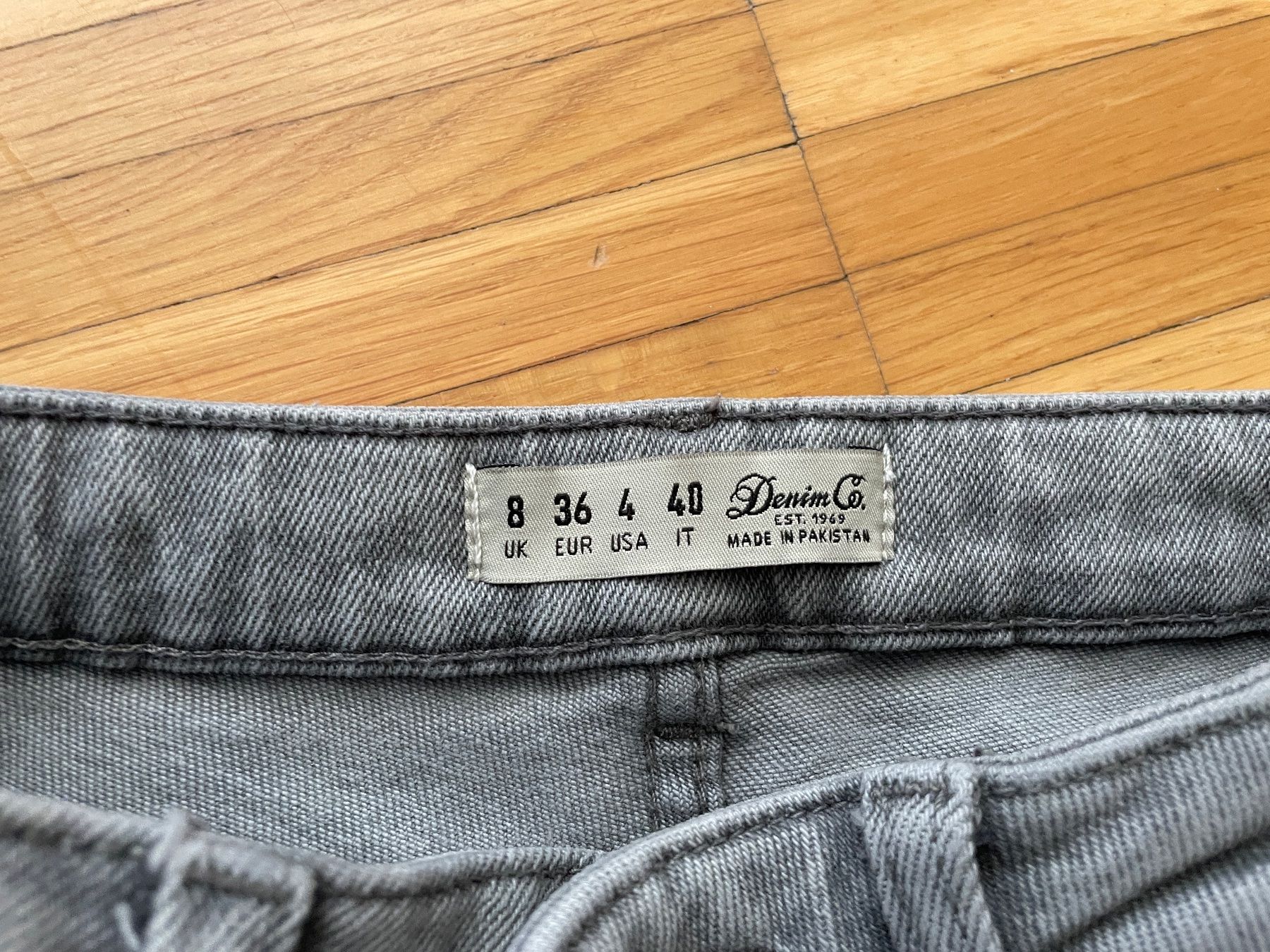 Jeans: Jeans grau - EU 36 – D'occasion à Neftenbach par Justine76 2