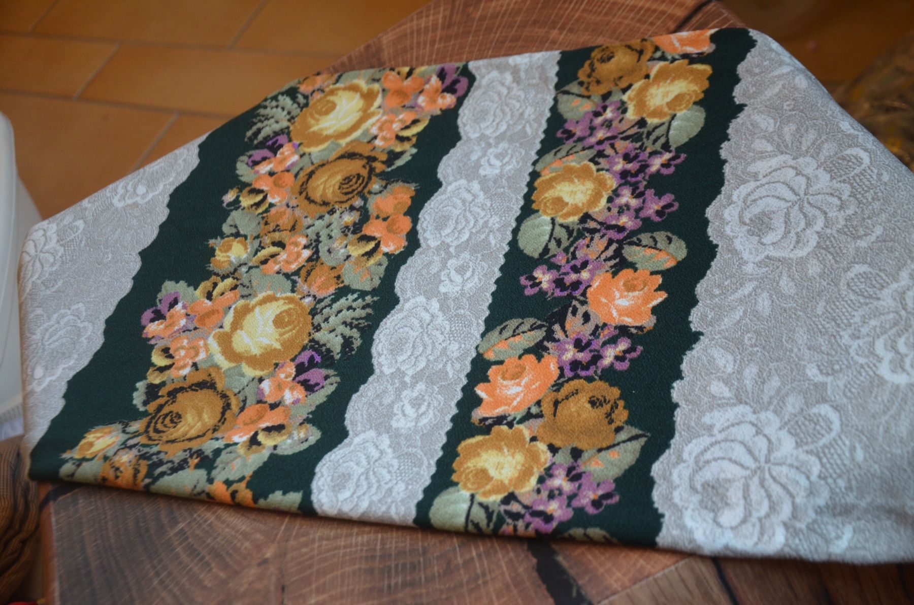 Tessuti: STOFF RESTE JERSEY - cm 140X100 – Nuovo e nell'imballaggio originale da Chiasso venduto da Dolly015