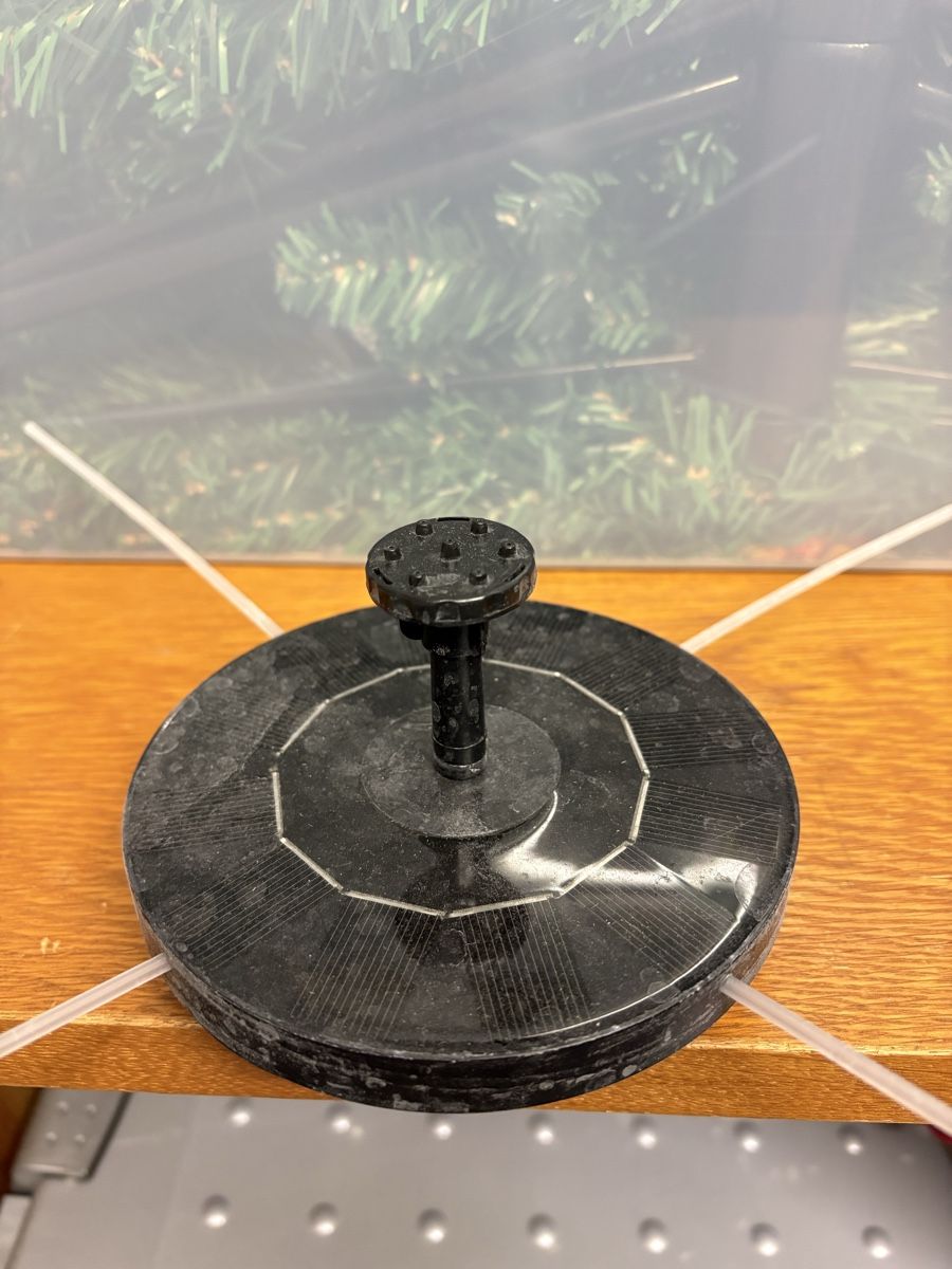Stagni & Fontane ornamentali: Solar Pumpe Brunnen mit Aufsätzen – Usato da bettlach venduto da Falonef 1