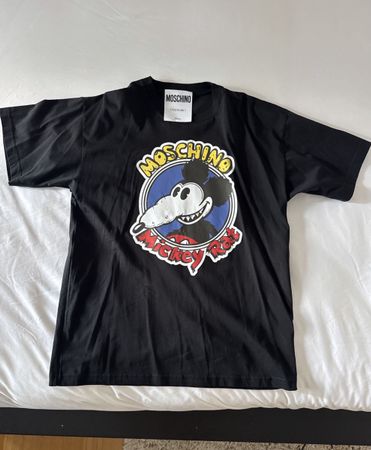 MOSCHINO TSHIRT