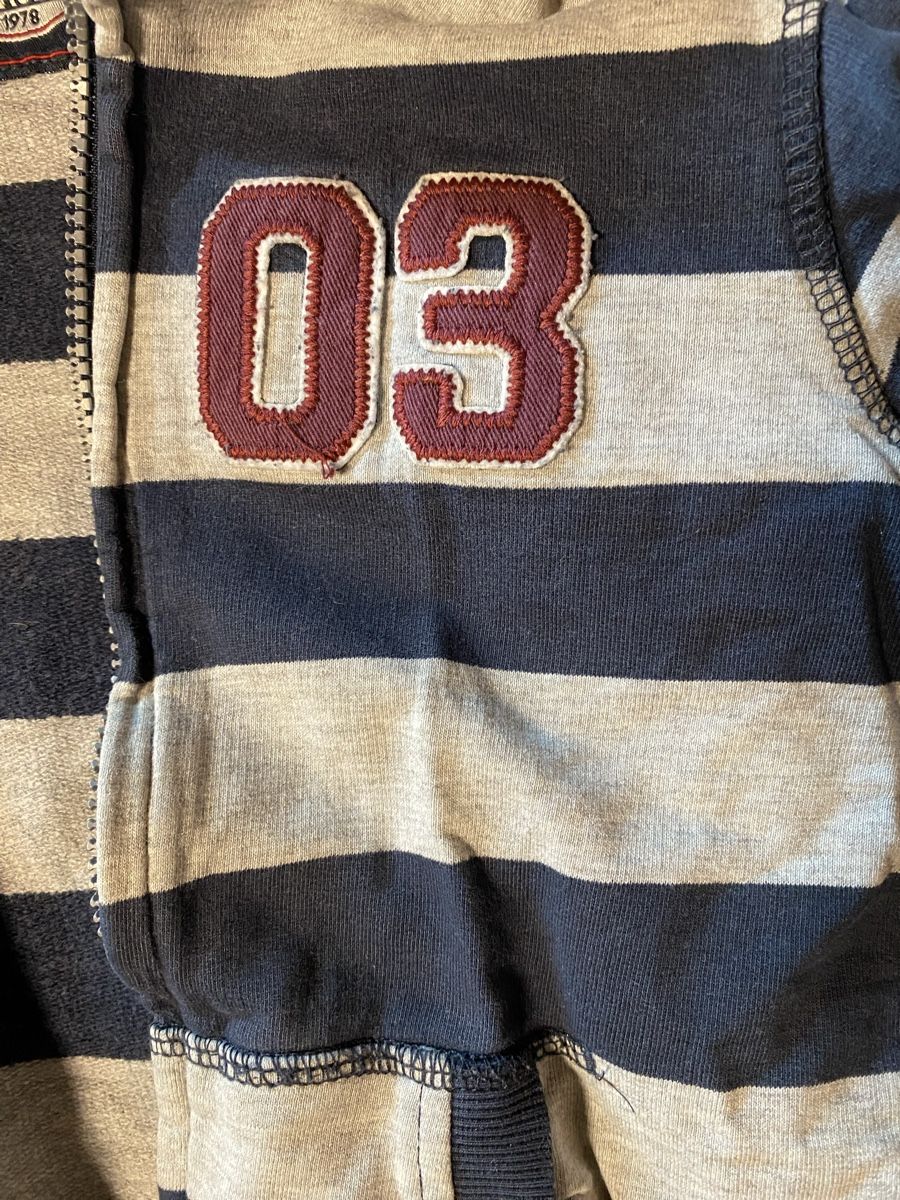 Lotti & Set di vestiti: Kapuzenpulli / Hoodie und Bagger Pullover kaum getragen 116 – Usato da Zizers venduto da dalaub 6