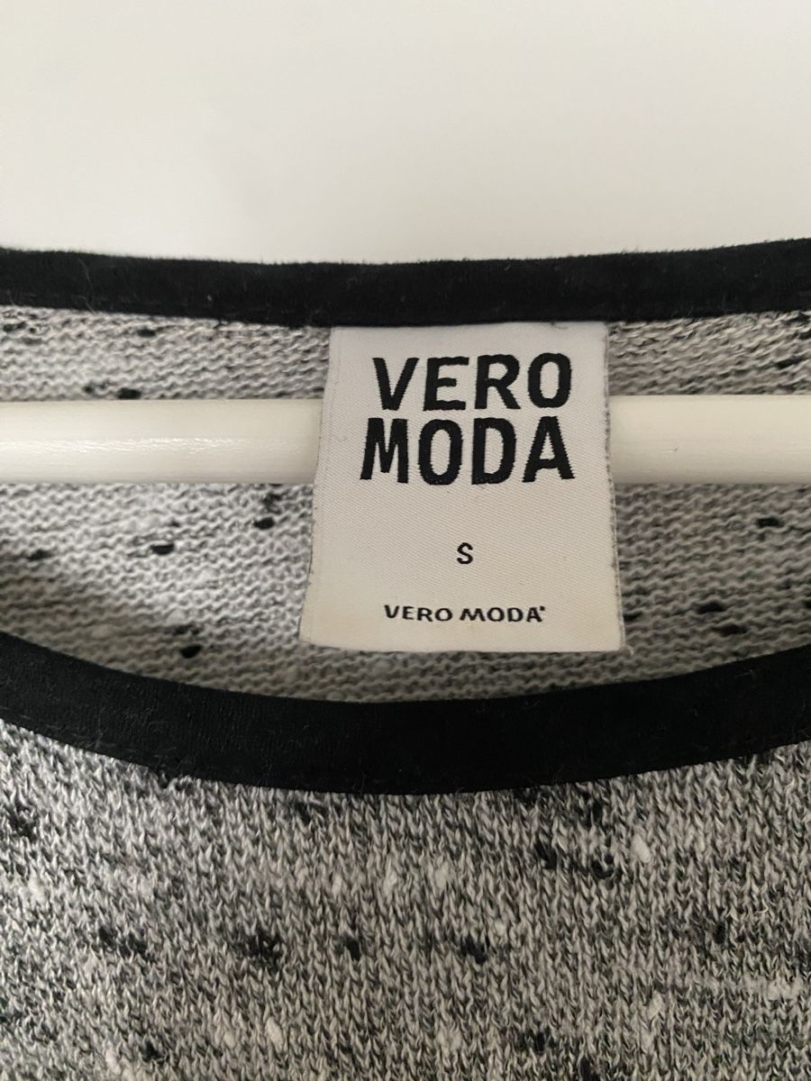 Pullover & Sweatshirts: Vero Moda Oberteil, Grösse S, Grau/Schwarz – Gebraucht aus Rorschach von Vane____ 4