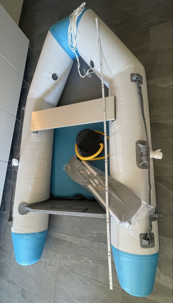 Boote: Schlauchboot – Neu (gemäss Beschreibung) aus Härkingen von Tollstoy 7