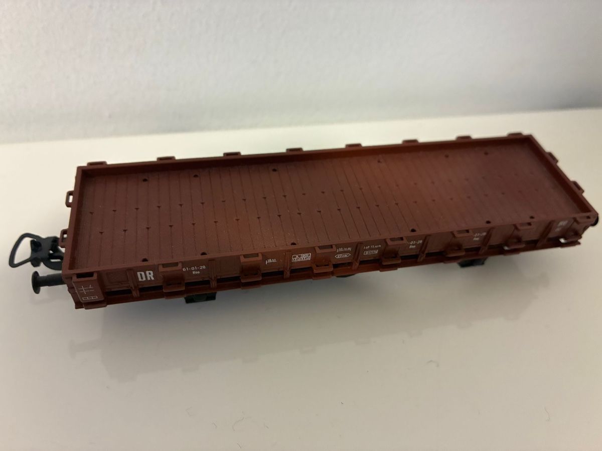 Piko Modellini di ferrovie: Flachwagen DR 61-03-28 Modellbahn Piko – Usato da Stans venduto da lor_p8xh 1