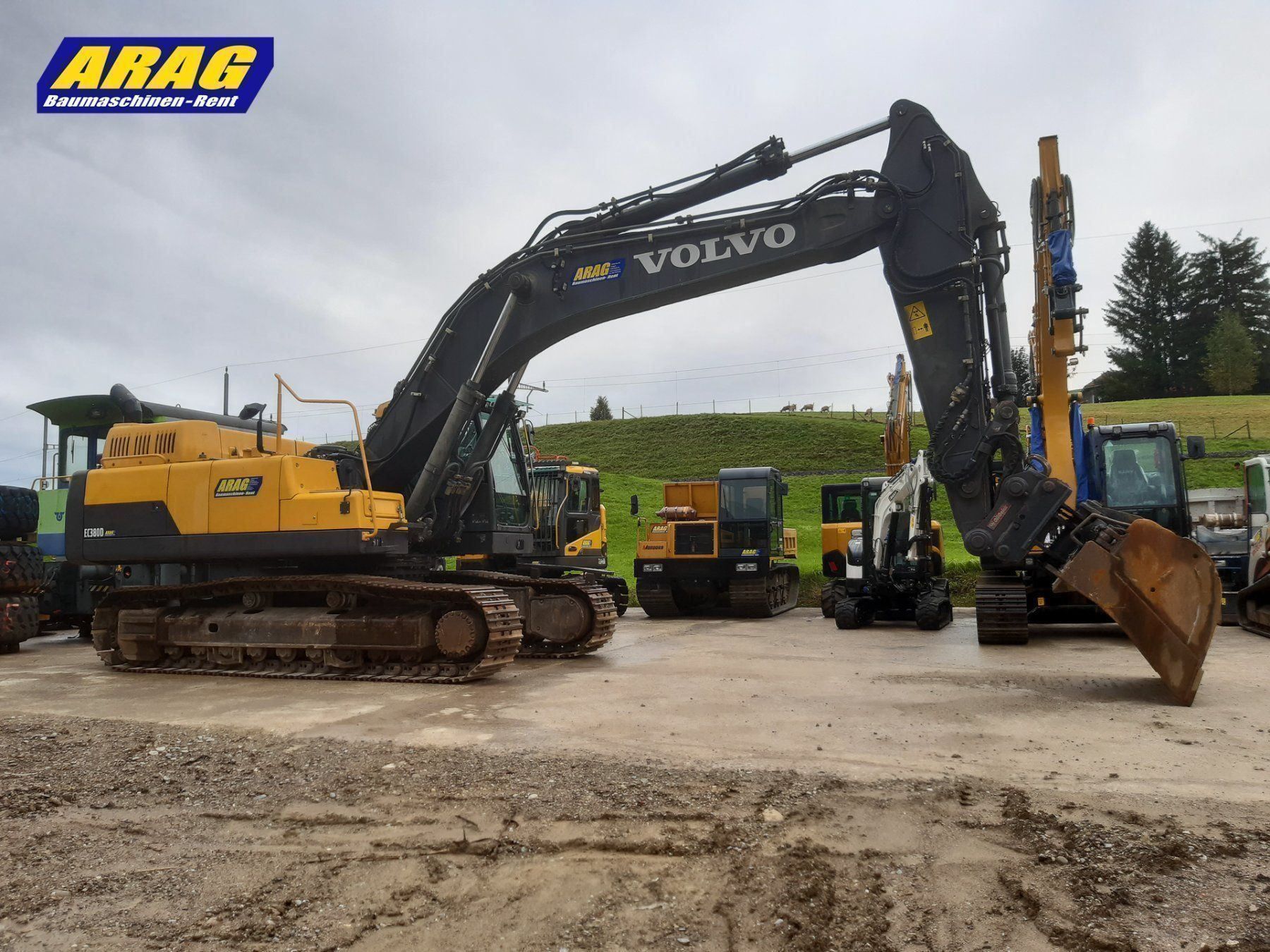 Volvo Escavatori: Volvo EC380DNL Raupenbagger – Usato da Hasle LU venduto da Arag08 1