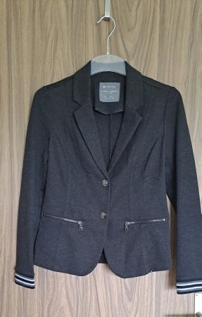 Winter Sale: Schöne Jacke, Schwarz, Grösse 38